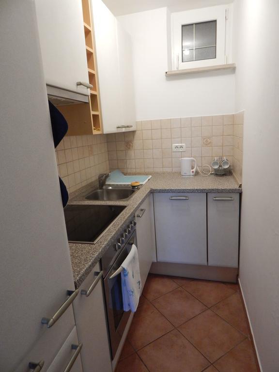 Apartament Yellow Submarine Lucija Zewnętrze zdjęcie